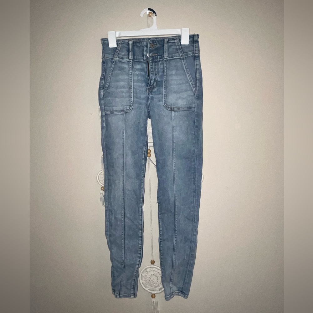 American Eagle Woman jeans size 6